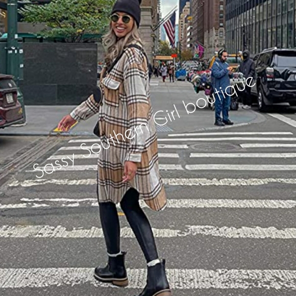 ⭐🆕 Boho khaki cream long shacket - Picture 1 of 13